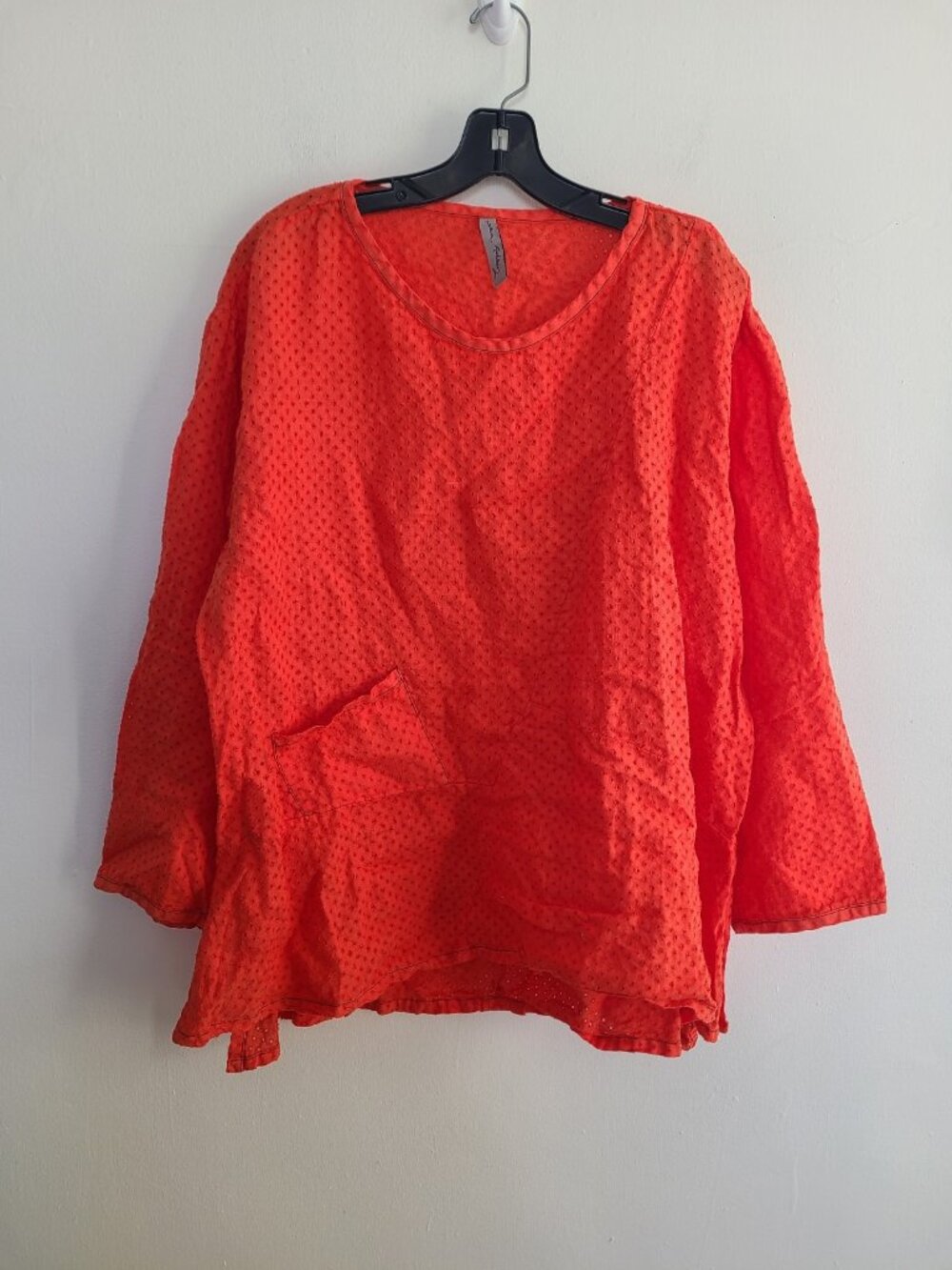Cynthia Ashby Lagenlook Linen Oversized Blouse Tunic Shirt Eyelet Orange Red
